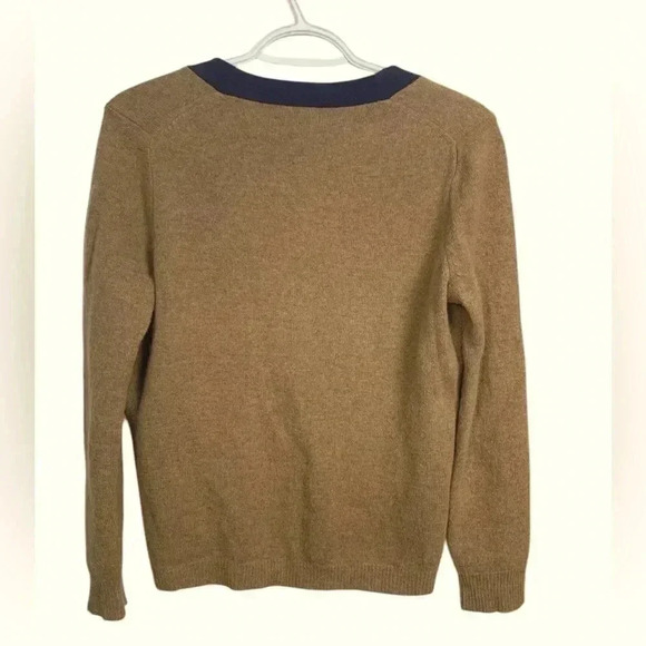 J. Crew “Wallace”  100% Merino Wool Cardigan Sweater w Pockets Size Medium - Picture 3 of 6